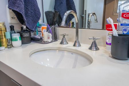 Apartamento à venda com 92m², 2 quartos e 2 vagasBanheiro da Suíte 2