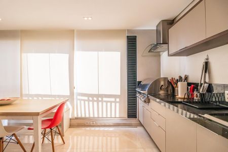 Apartamento à venda com 92m², 2 quartos e 2 vagasSala