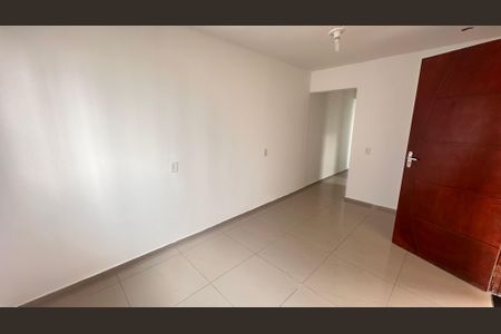 Casa para alugar com 2 quartos, 50m² em Jardim das Flores, São Paulo