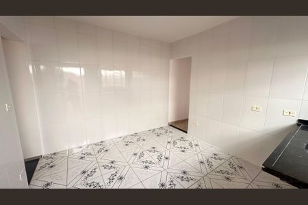 Casa para alugar com 2 quartos, 50m² em Jardim das Flores, São Paulo