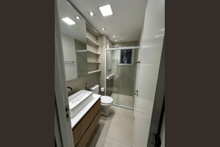 Apartamento à venda com 70m², 3 quartos e 1 vagaBanheiro Suíte