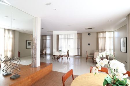 Apartamento à venda com 55m², 2 quartos e 1 vagaSalão de festas 
