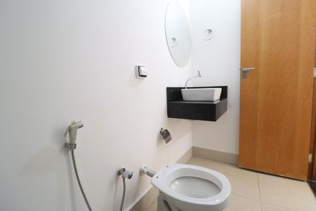 Casa para alugar com 145m², 3 quartos e 2 vagasLavabo