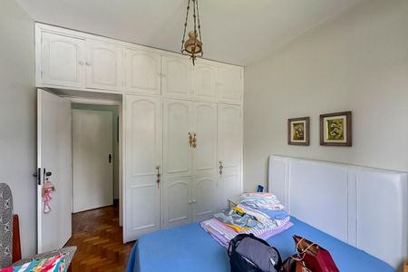 Apartamento para alugar com 160m², 3 quartos e 1 vaga