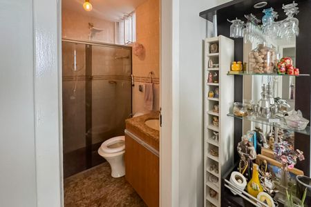 Apartamento para alugar com 160m², 3 quartos e 1 vaga