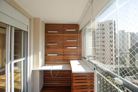 Apartamento para alugar com 91m², 2 quartos e 2 vagasSacada da suite 1