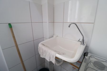Apartamento para alugar com 39m², 2 quartos e 1 vagaCozinha e Área de Serviço