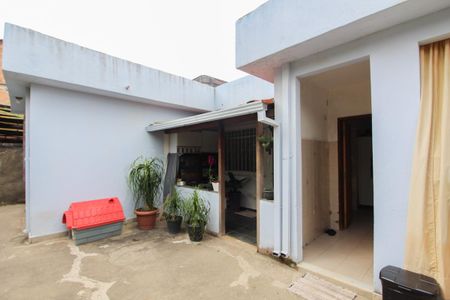 Casa à venda com 360m², 2 quartos e 4 vagasFachada