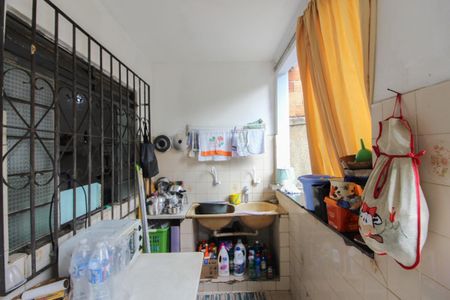 Casa à venda com 360m², 2 quartos e 4 vagasÁrea de Serviço