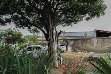 Casa à venda com 360m², 2 quartos e 4 vagasGaragem