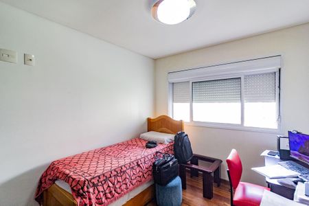 Apartamento à venda com 190m², 4 quartos e 3 vagas Apartamento à venda com 190m², 4 quartos e 3 vagasEscritório