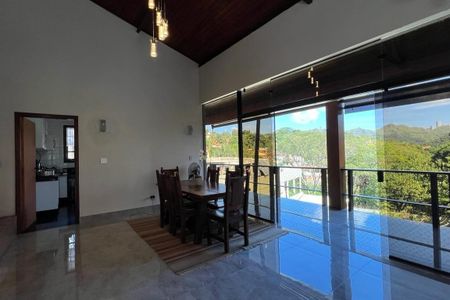 Casa de Condomínio à venda com 4 quartos, 344m² em Ouro Velho Mansões, Nova Lima