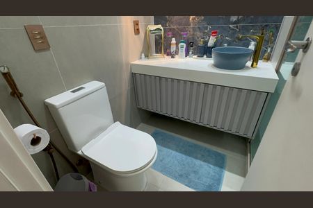 Apartamento à venda com 83m², 2 quartos e 1 vagaBanheiro