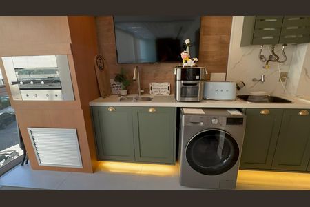 Apartamento à venda com 83m², 2 quartos e 1 vagaÁrea de Serviço