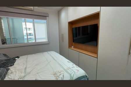 Apartamento à venda com 83m², 2 quartos e 1 vagaQuarto 2