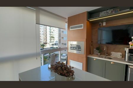 Apartamento à venda com 83m², 2 quartos e 1 vagaVaranda