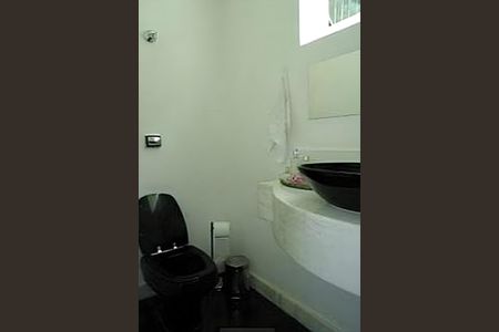 Casa à venda com 4 quartos, 412m² em Santa Lúcia, Belo Horizonte