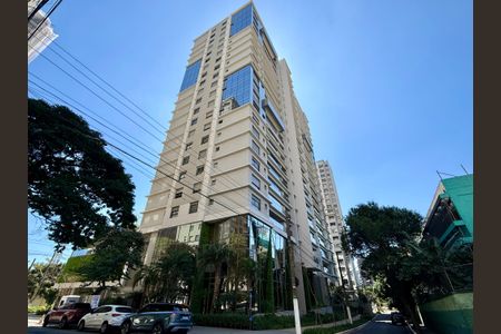 Apartamento à venda com 136m², 3 quartos e 2 vagasFachada 