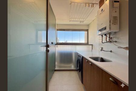 Apartamento à venda com 136m², 3 quartos e 2 vagasÁrea de Serviço