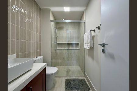 Apartamento à venda com 136m², 3 quartos e 2 vagasBanheiro Suíte 3