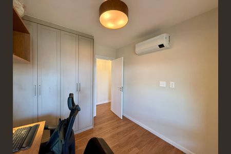 Apartamento à venda com 136m², 3 quartos e 2 vagasSuíte 1