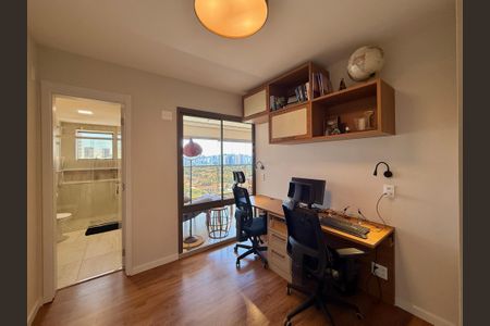 Apartamento à venda com 136m², 3 quartos e 2 vagasSuíte 1