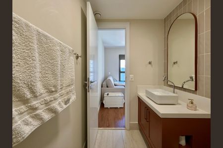 Apartamento à venda com 136m², 3 quartos e 2 vagasBanheiro Suíte 3