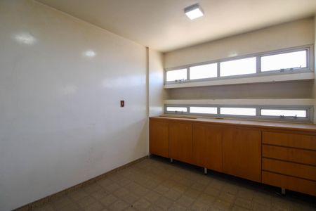 Apartamento para alugar com 142m², 4 quartos e 2 vagasCozinha 