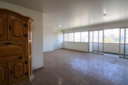Sala  de apartamento para alugar com 4 quartos, 142m² em Vila Andrade, São Paulo