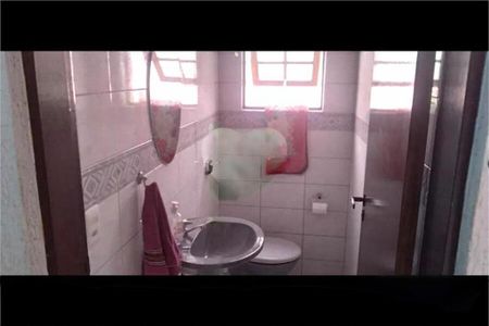 Casa à venda com 4 quartos, 500m² em Vila Santa Edwiges, São Paulo