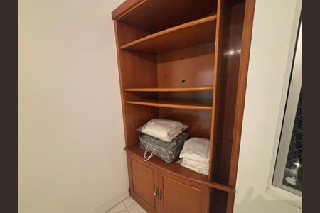 Apartamento para alugar com 90m², 3 quartos e 1 vaga Apartamento para alugar com 90m², 3 quartos e 1 vagaQuarto