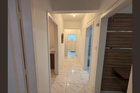 Apartamento para alugar com 90m², 3 quartos e 1 vaga Apartamento para alugar com 90m², 3 quartos e 1 vagaCorredor