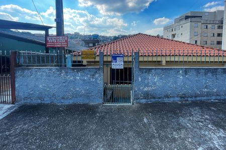 Casa para alugar com 150m², 2 quartos e 2 vagasPlaca