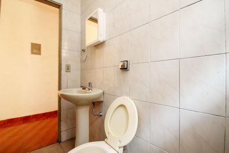 Casa para alugar com 150m², 2 quartos e 2 vagasBanheiro Suíte