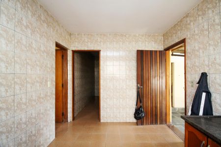 Casa para alugar com 150m², 2 quartos e 2 vagasCozinha