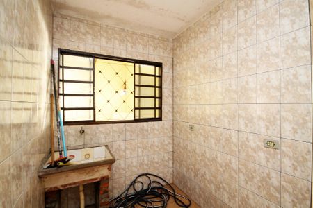 Casa para alugar com 150m², 2 quartos e 2 vagasLavanderia