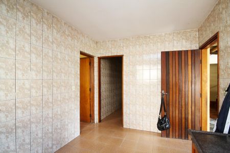 Casa para alugar com 150m², 2 quartos e 2 vagasCozinha