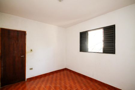 Casa para alugar com 150m², 2 quartos e 2 vagasQuarto 1