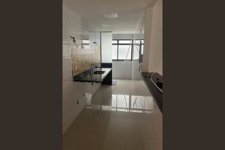 Apartamento à venda com 82m², 3 quartos e 1 vaga