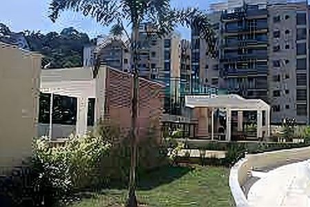 Apartamento à venda com 82m², 3 quartos e 1 vaga
