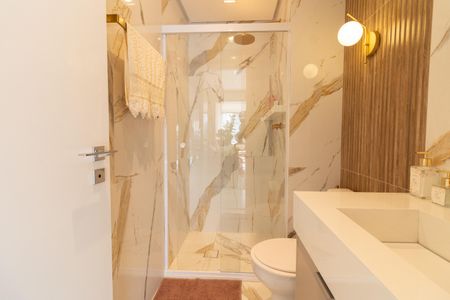 Apartamento à venda com 80m², 2 quartos e 1 vaga Apartamento à venda com 80m², 2 quartos e 1 vagaBanheiro