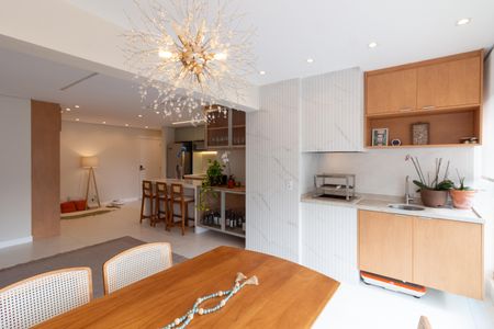 Apartamento à venda com 80m², 2 quartos e 1 vaga Apartamento à venda com 80m², 2 quartos e 1 vagaSala
