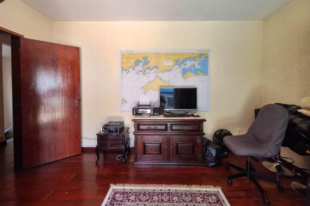 Casa de condomínio à venda com 303m², 3 quartos e 3 vagasQuarto 2