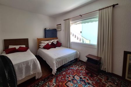 Casa de condomínio à venda com 303m², 3 quartos e 3 vagasQuarto 1