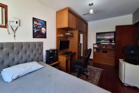 Casa de condomínio à venda com 303m², 3 quartos e 3 vagasSuíte 1