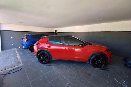 Casa de condomínio à venda com 303m², 3 quartos e 3 vagasQuintal