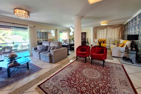 Sala de casa de condomínio para alugar com 4 quartos, 303m² em Várzea das Moças, Niterói