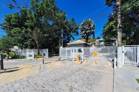 Casa de condomínio à venda com 303m², 3 quartos e 3 vagasFachada