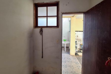 Casa de condomínio à venda com 303m², 3 quartos e 3 vagasQuarto de Serviço