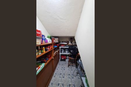 Casa de condomínio à venda com 303m², 3 quartos e 3 vagasDespensa